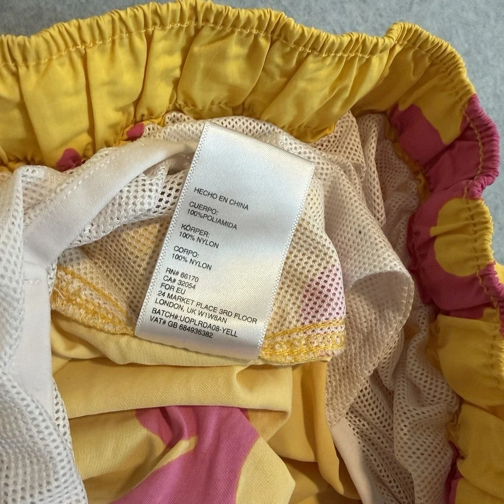 Urban Outfitters Mens M Swim Trunk Shorts Yellow Retro Floral Hawaiian Y2K Vaca